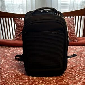Samsonite Black Men's Everyday Travel Backpack
